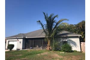8265 SE Pinehaven Ave, Hobe Sound, FL 33455, Sold 06/30/21