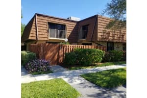 1440 N Lawnwood Cir #18b, Fort Pierce, FL 34950, Sold 06/04/21