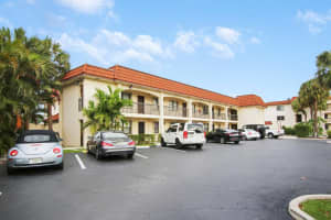 309 Lake Cir, North Palm Beach, FL 33408, Sold 07/15/21