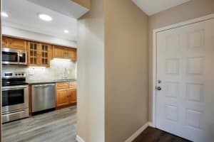 309 Lake Cir, North Palm Beach, FL 33408, Sold 07/15/21