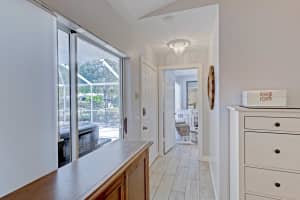 5902 Red Oak Ct, Palm Beach Gardens, FL 33410, Sold 08/02/21