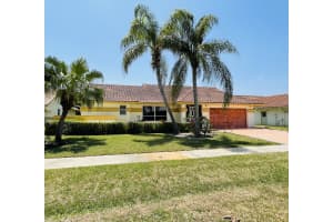 9320 Laurel Green Dr, Boynton Beach, FL 33437, Sold 06/30/21