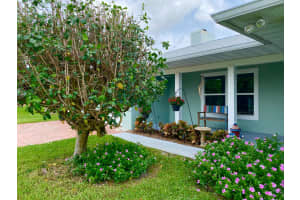 12974 SE Papaya St, Hobe Sound, FL 33455, Sold 07/27/21
