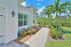 4572 SW Millbrook Ln, Stuart, FL 34997, Sold 06/04/21