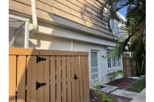 4386 Hazel Ave, Palm Beach Gardens, FL 33410, Sold 05/19/21