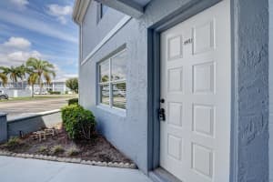 3266 SE Aster Ln, Stuart, FL 34994, Sold 05/24/21