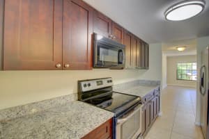 9456 NW 39th St, Sunrise, FL 33351, Sold 05/28/21
