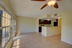 9456 NW 39th St, Sunrise, FL 33351, Sold 05/28/21