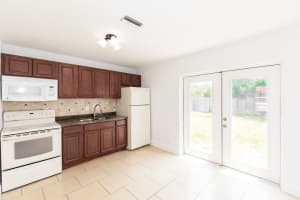 2602 W 28th St, West Palm Beach, FL 33404, Sold 07/09/21