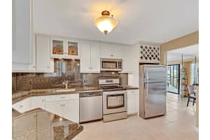 5801 Camino Del Sol, Boca Raton, FL 33433, Sold 05/27/21