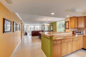 1 Harbourside Dr, Delray Beach, FL 33483, Sold 10/08/21
