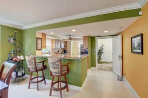 1 Harbourside Dr, Delray Beach, FL 33483, Sold 10/08/21