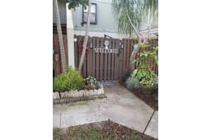 36 N Crossings Cir, Boynton Beach, FL 33435, Sold 06/30/21