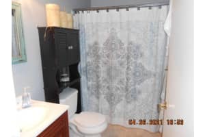 36 N Crossings Cir, Boynton Beach, FL 33435, Sold 06/30/21