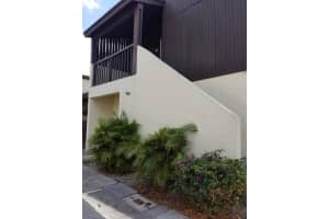 5268 Bosque Ln, West Palm Beach, FL 33415, Sold 05/20/21