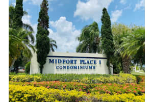 1502 SE Royal Green Cir, Port St. Lucie, FL 34952, Sold 05/20/21