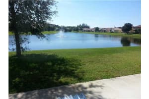 119 Seminole Lakes Dr, Royal Palm Beach, FL 33411, Sold 06/28/21
