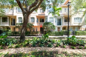 2725 Ravella Way, Palm Beach Gardens, FL 33410, Sold 06/25/21