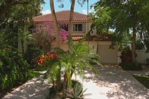 2785 Hampton Cir E, Delray Beach, FL 33445, Sold 06/15/21