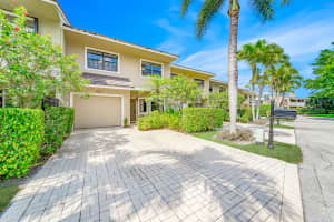 5700 Santiago Cir, Boca Raton, FL 33433, Sold 06/02/21
