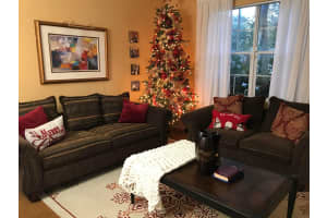 130 Seminole Lakes Dr, Royal Palm Beach, FL 33411, Sold 06/21/21