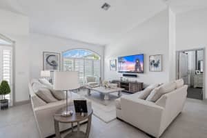 10223 Hunt Club Ln, Palm Beach Gardens, FL 33418, Sold 05/28/21