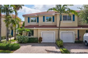 2785 S Evergreen Cir, Boynton Beach, FL 33426, Sold 06/03/21