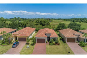 5532 40th Ave, Vero Beach, FL 32967, Sold 06/01/21