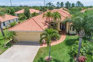 5902 Pine Ridge Cir, Vero Beach, FL 32967, Sold 06/02/21