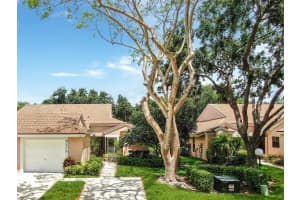 8275 Sun Lake Dr, Boca Raton, FL 33496, Sold 06/02/21