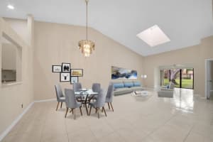 8275 Sun Lake Dr, Boca Raton, FL 33496, Sold 06/02/21