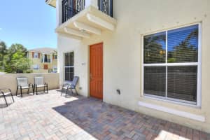 4716 Sierra Ln, Coconut Creek, FL 33073, Sold 06/16/21