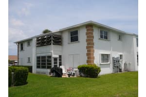 1203 S Lakes End Dr, Fort Pierce, FL 34982, Sold 07/16/21