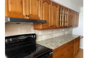 800 Jeffery St, Boca Raton, FL 33487, Sold 08/30/21