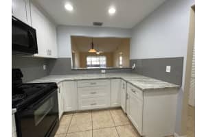 1201 SE Parkview Pl, Stuart, FL 34994, Sold 05/28/21