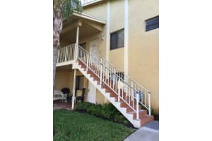 6033 10th Ave N, Greenacres, FL 33463, Sold 08/23/21