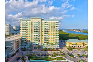 625 Casa Loma Blvd, Boynton Beach, FL 33435, Sold 05/26/21