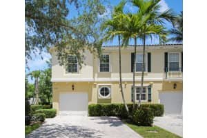 225 Fortuna Dr, Palm Beach Gardens, FL 33410, Sold 07/09/21