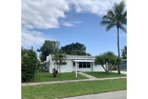 435 Cheyenne Dr, Lake Worth, FL 33462, Sold 06/01/21