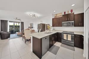 4204 N Dixie Hwy, Oakland Park, FL 33334, Sold 06/03/21