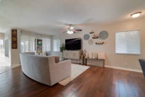 4916 Pinemore Ln, Lake Worth, FL 33463, Sold 10/13/21