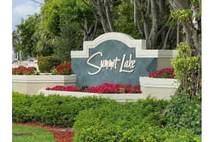 954 Summit Lake Dr, West Palm Beach, FL 33406, Sold 06/15/21