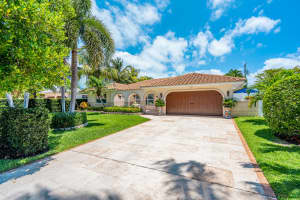 500 NE Spanish Trail, Boca Raton, FL 33432, Sold 01/25/22