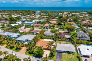 500 NE Spanish Trail, Boca Raton, FL 33432, Sold 01/25/22