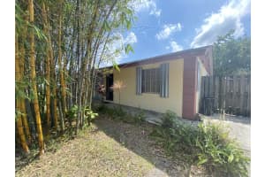 4420 Chesapeake Bay Dr, Stuart, FL 34997, Sold 05/21/21