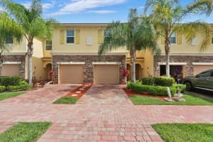 3107 SW Otter Ln, Stuart, FL 34997, Sold 06/09/21