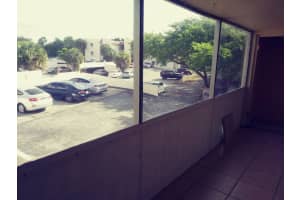 614 NW 13th St, Boca Raton, FL 33486, Sold 06/02/21