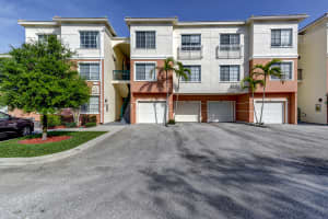 2304 Myrtlewood Cir E, Palm Beach Gardens, FL 33418, Sold 06/01/21