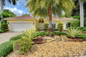 6795 Milani St, Lake Worth, FL 33467, Sold 07/15/21