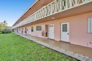 300 NE 20th St, Boca Raton, FL 33431, Sold 06/04/21